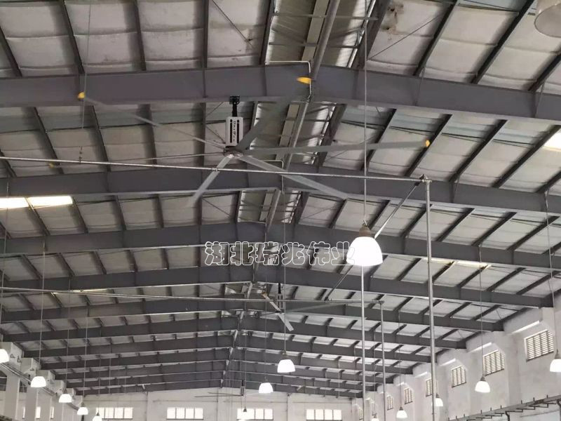 工業(yè)大風(fēng)扇、工業(yè)大吊扇、工業(yè)節(jié)能風(fēng)扇、廠房車間通風(fēng)降溫方案
